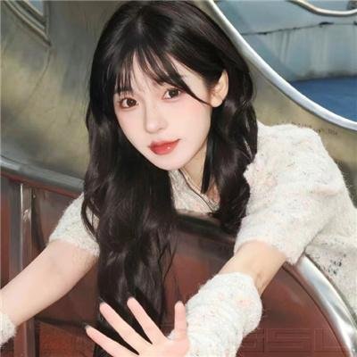 裸女怀春